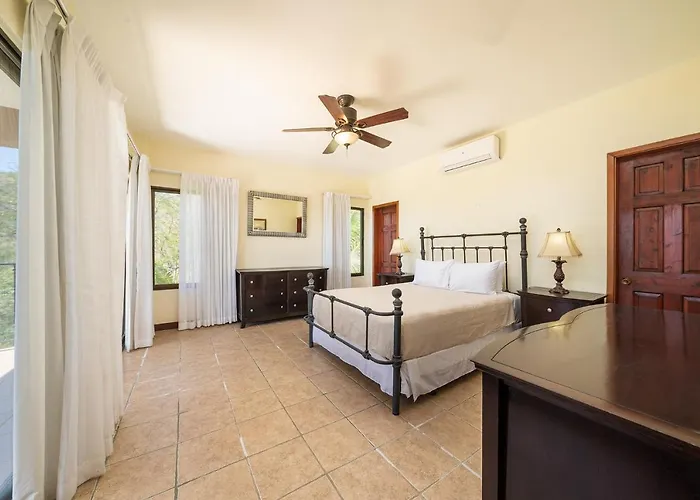 Vida De La Paz 4 - Oceanview Condo, 2br, Just Remodeled, Playa Prieta Сasa de vacaciones Potrero (Guanacaste)