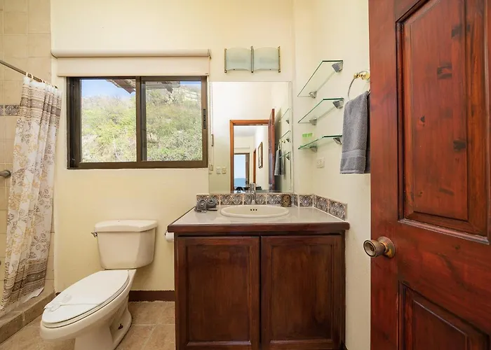 Vida De La Paz 4 - Oceanview Condo, 2br, Just Remodeled, Playa Prieta *